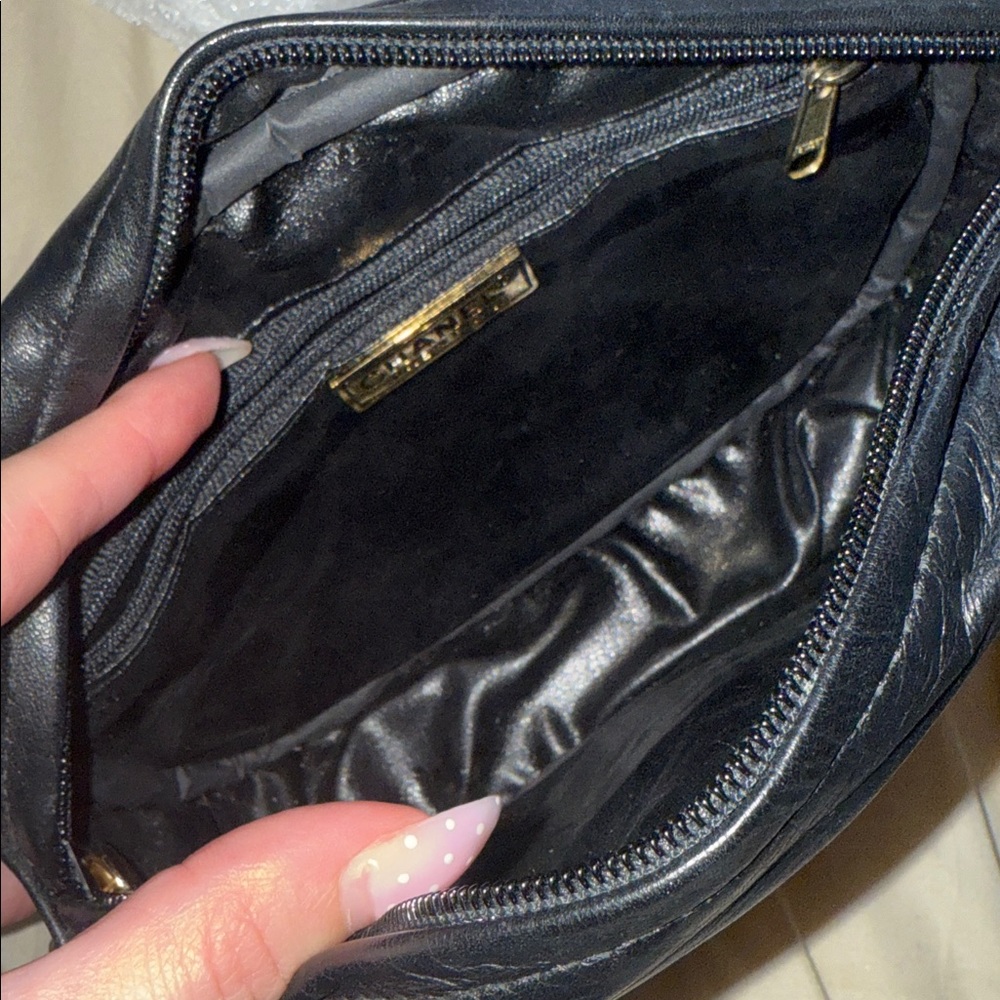Black Quilted Crossbody Bag Gold Logo - Picture 6 of 6
